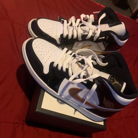 Jordan 1 - Picture 2 of 4